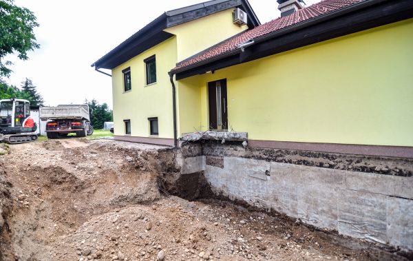 Cost of Foundation Repair in Greenfield